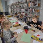 Kreatywne soboty w bibliotece – kwiecień 2022.0006.jpg